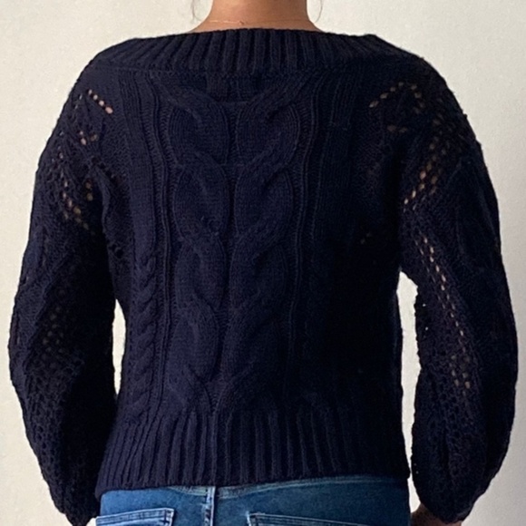 Ebby and I cropped chunky cable knit sweater S - Picture 2 of 8